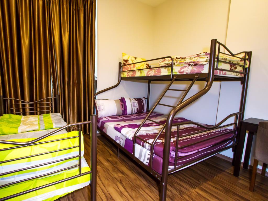 Tropicana Homestay Muar Exterior photo