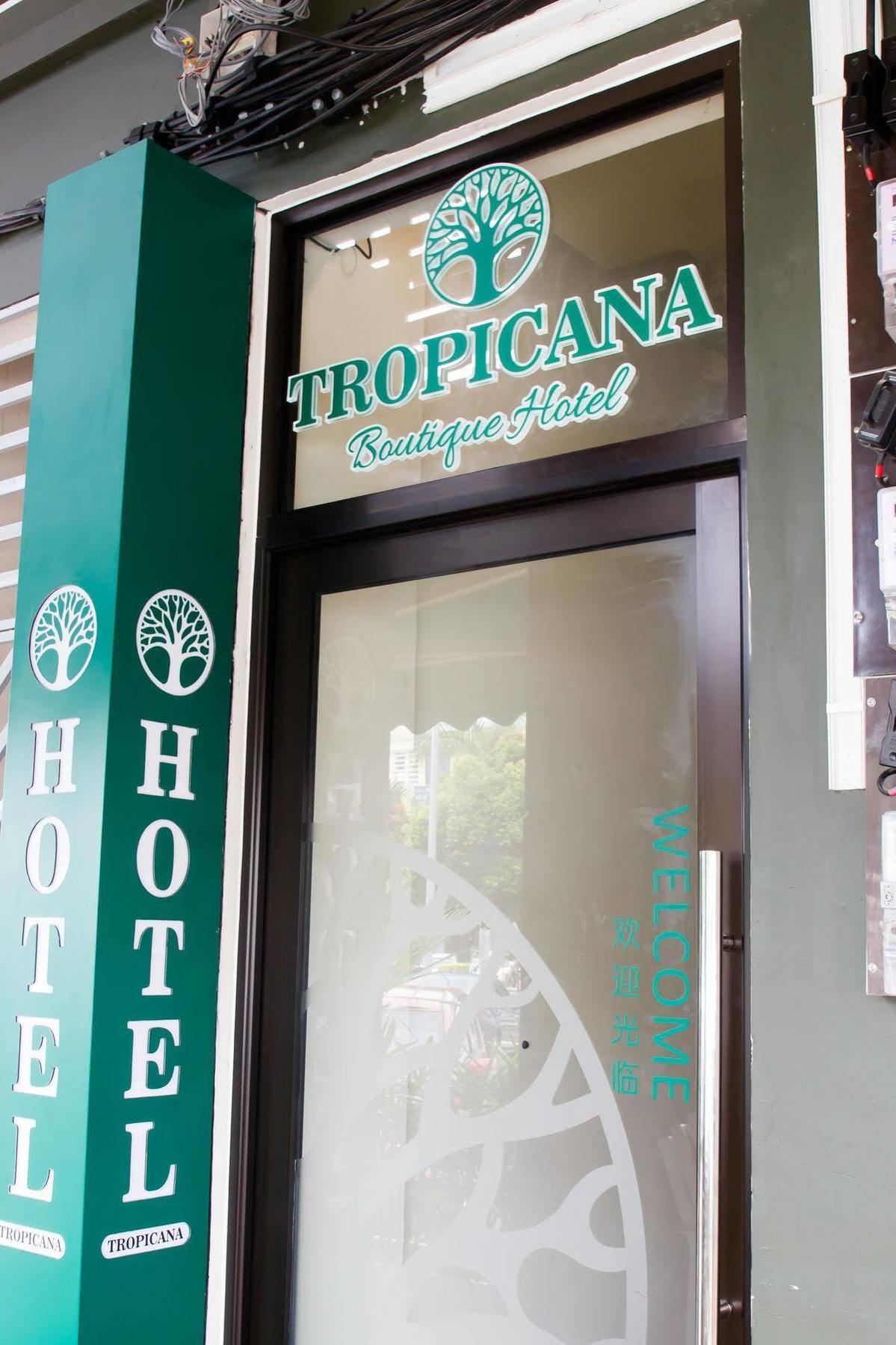 Tropicana Homestay Muar Exterior photo