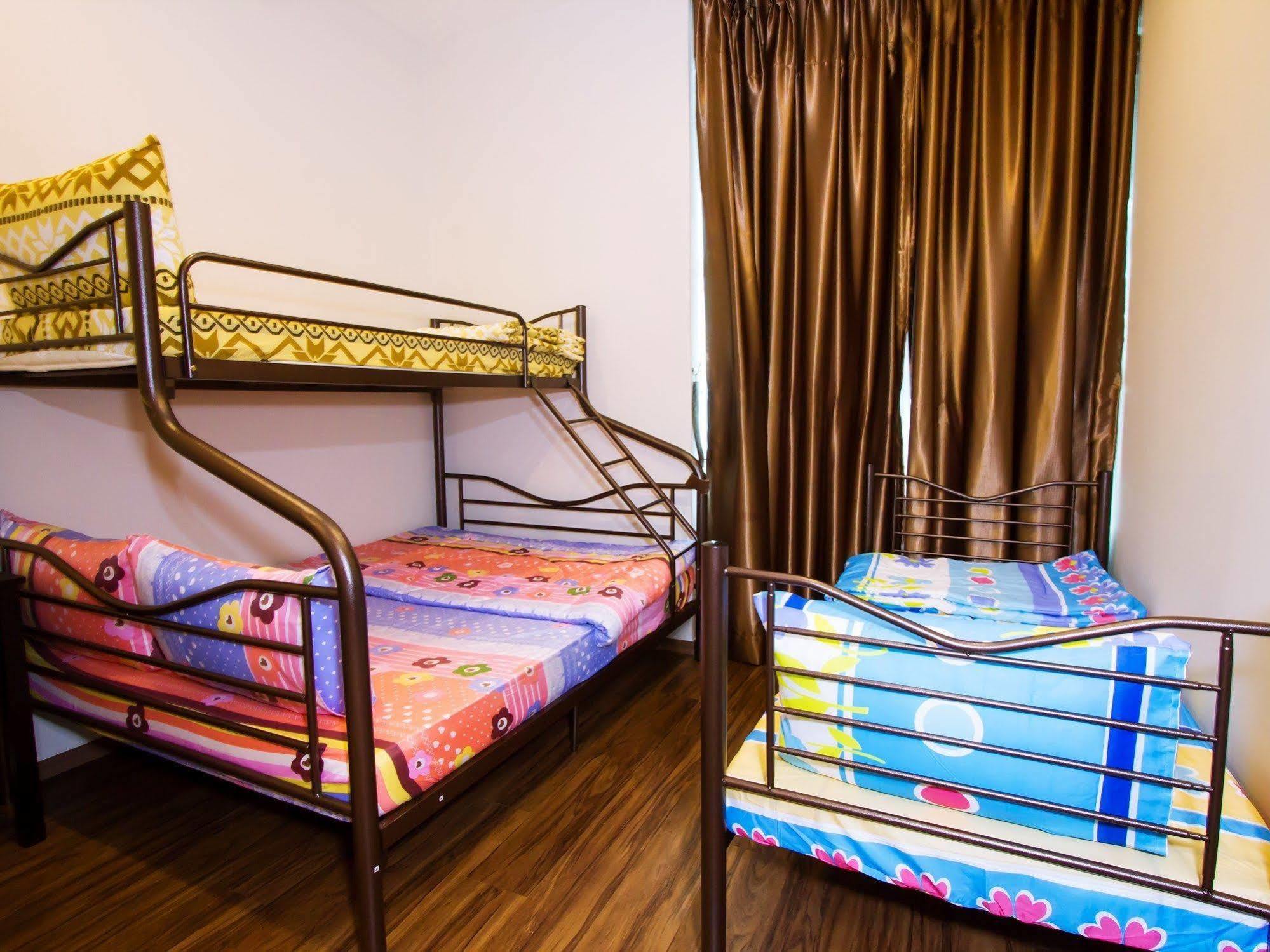 Tropicana Homestay Muar Exterior photo